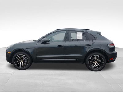 2022 Porsche Macan — detail view