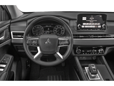 2022 Mitsubishi Outlander — interior view