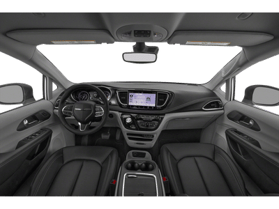 2024 Chrysler Pacifica — detail view