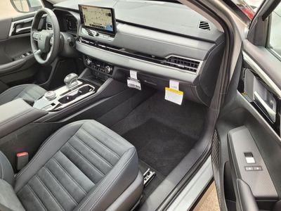 2026 Mitsubishi Outlander — detail view