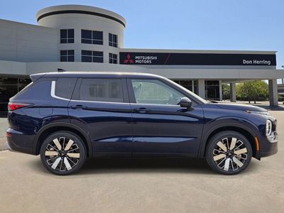 2026 Mitsubishi Outlander — side profile view