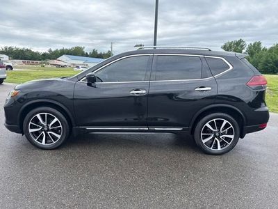 2020 Nissan Rogue — side profile view