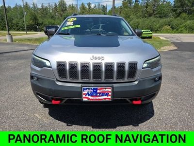 2019 Jeep Cherokee — rear three-quarter view