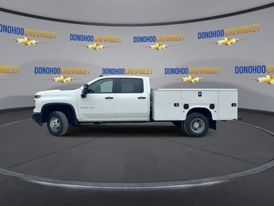 2026 Chevrolet Silverado 3500 HD Chassis Cab — interior view