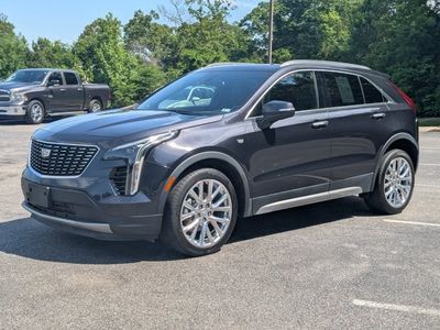 2023 Cadillac XT4 — detail view