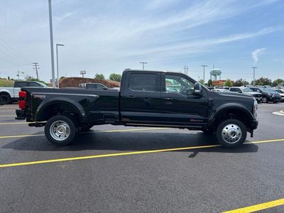 2026 Ford F-450SD — detail view