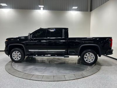 2025 Chevrolet Silverado 2500HD — detail view