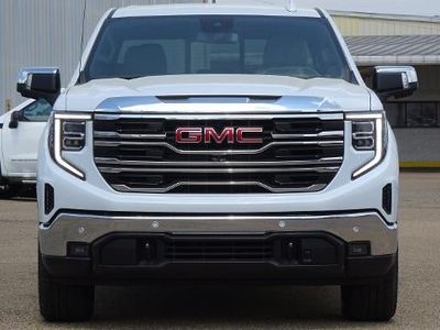 2026 GMC Sierra 1500 — detail view