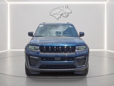 2026 Jeep Grand Cherokee — side profile view
