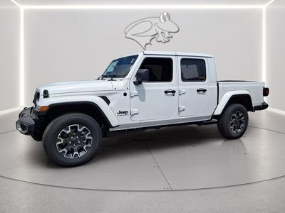 2026 Jeep Gladiator — detail view