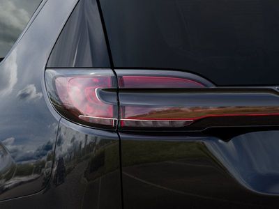 2025 Chrysler Pacifica — detail view