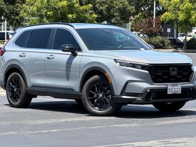 2025 Honda CR-V Hybrid — side profile view