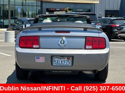 2006 Ford Mustang — detail view