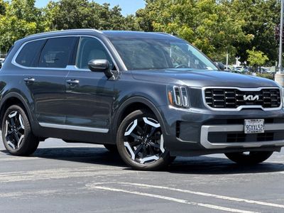 2023 Kia Telluride — side profile view