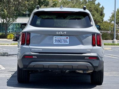 2023 Kia Sorento — detail view
