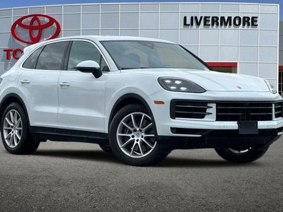 2024 Porsche Cayenne — side profile view
