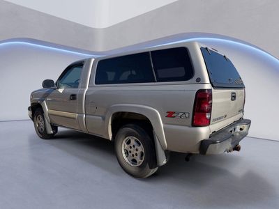 2004 Chevrolet Silverado 1500 — rear three-quarter view