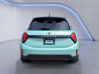 2025 MINI Hardtop 4 Door — interior view