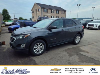 2019 Chevrolet Equinox — rear three-quarter view
