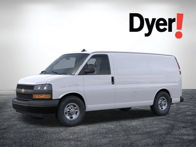 2025 Chevrolet Express Cargo — side profile view