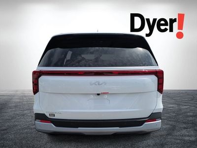 2026 Kia Carnival — detail view