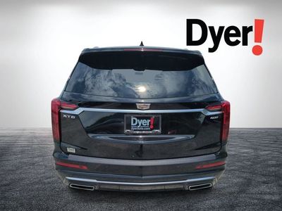 2025 Cadillac XT6 — detail view
