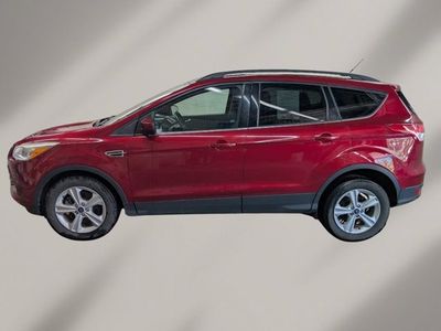 2015 Ford Escape — side profile view