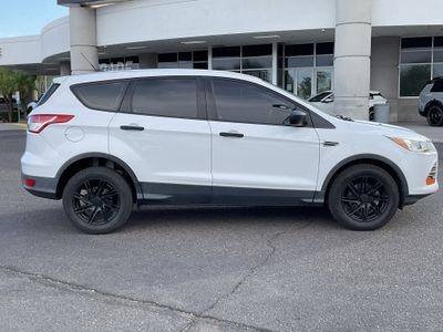 2016 Ford Escape — detail view