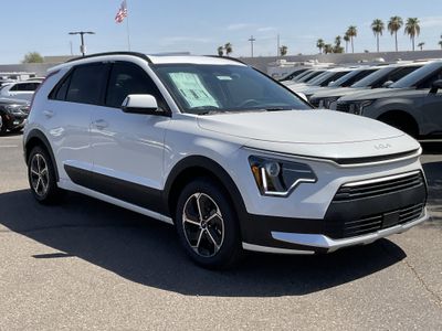 2026 Kia Niro — rear three-quarter view