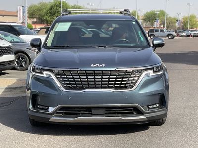 2024 Kia Carnival — side profile view