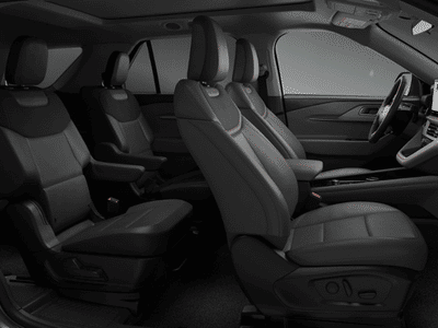 2026 Ford Explorer — detail view