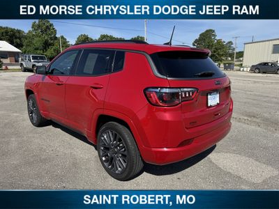 2022 Jeep Compass — detail view