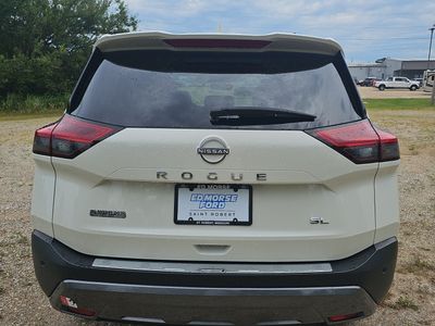 2023 Nissan Rogue — detail view