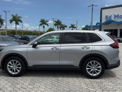 2026 Honda CR-V — side profile view
