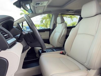 2025 Honda Odyssey — detail view