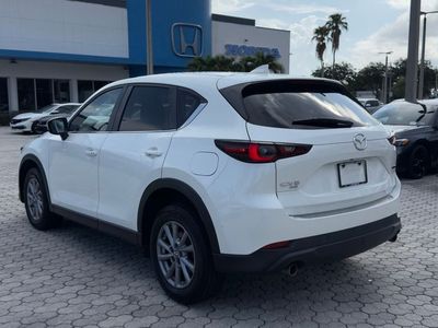 2022 Mazda Mazda CX-5 — interior view