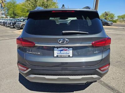 2019 Hyundai SANTA FE — interior view