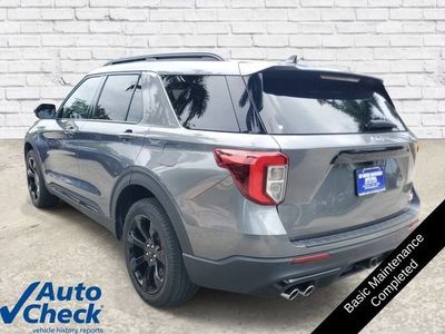 2023 Ford Explorer — side profile view