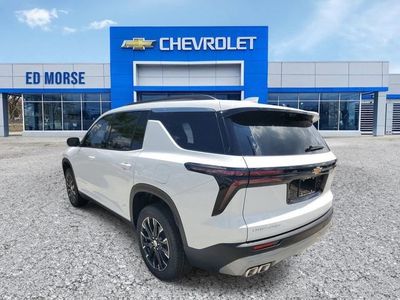 2026 Chevrolet Traverse — side profile view