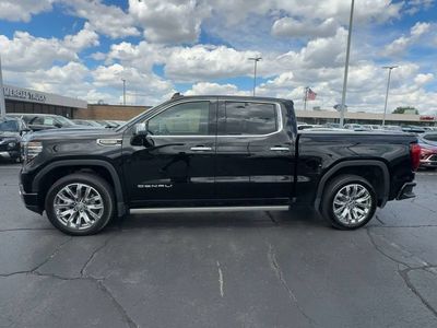 2023 GMC Sierra 1500 — detail view