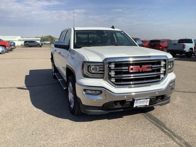 2018 GMC Sierra 1500 — interior view