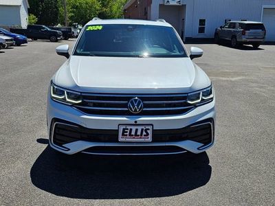 2024 Volkswagen Tiguan — side profile view