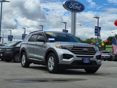 2023 Ford Explorer — side profile view
