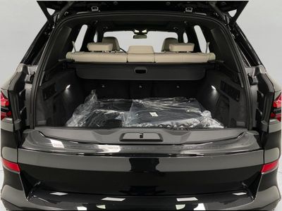 2026 BMW X5 — detail view