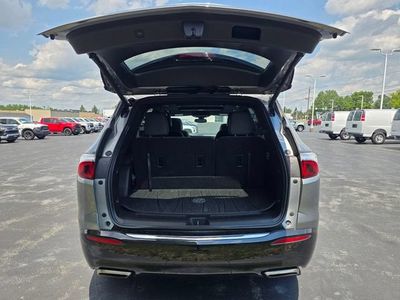 2023 Buick Enclave — detail view