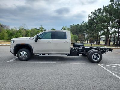 2026 GMC Sierra 3500 HD Chassis Cab — side profile view