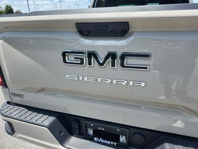 2026 GMC Sierra 1500 — detail view