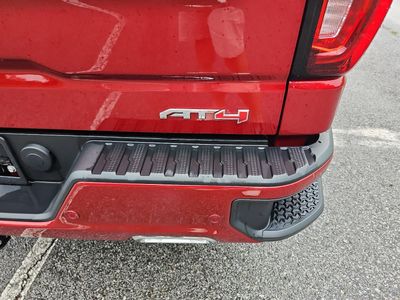 2024 GMC Sierra 1500 — detail view