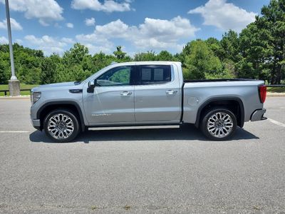 2025 GMC Sierra 1500 — side profile view