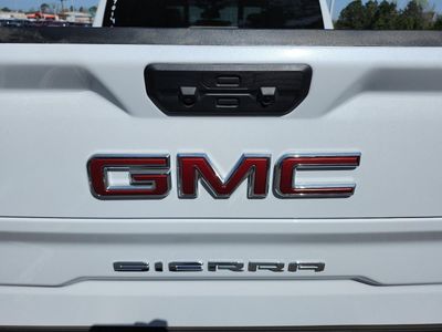 2026 GMC Sierra 1500 — detail view